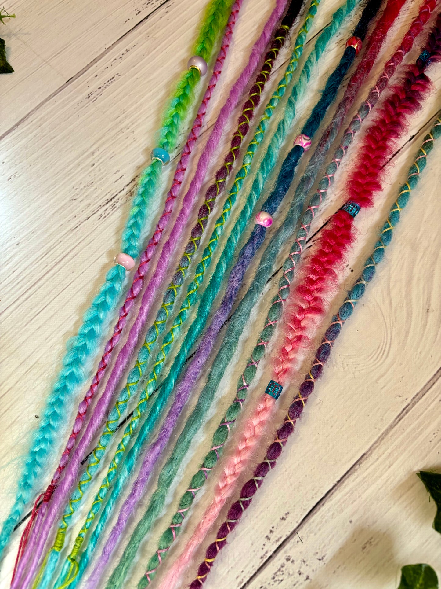 Set of 8, 56-66cm Pastel Mix Synthetic Extensions