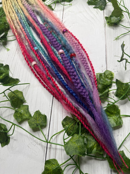 Set of 13, 56-66cm Blonde Top Synthetic Extensions (only available for online purchase)