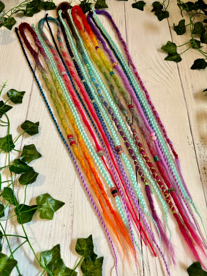 Set of 13, 54-64cm Soft Rainbow Synthetic Extensions