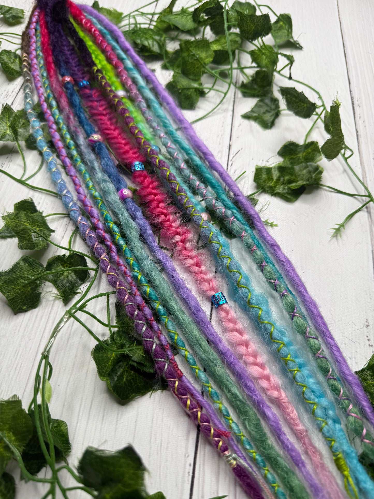 Set of 8, 56-66cm Pastel Mix Synthetic Extensions