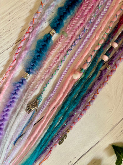 Set of 8 Fairy Coloured Synthetic Extensions