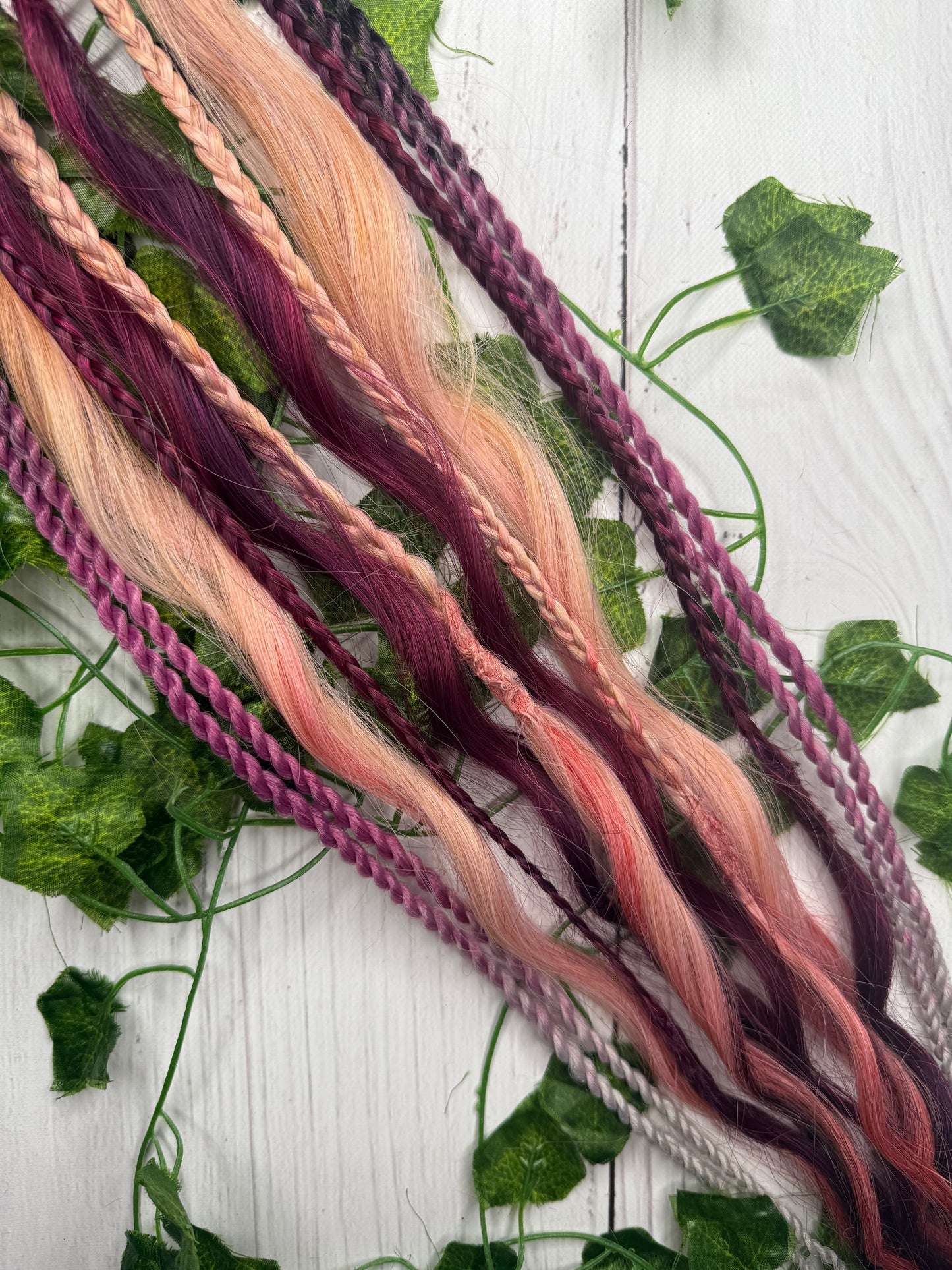 Set of 8, 64cm Sugar Plum Blend Mixed Texture Synthetic Extensions