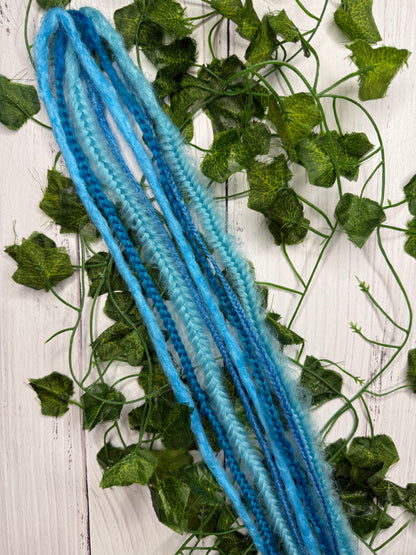 Set of 4, 56-62cm Blue Serenity Blend Mixed Texture Synthetic Extensions