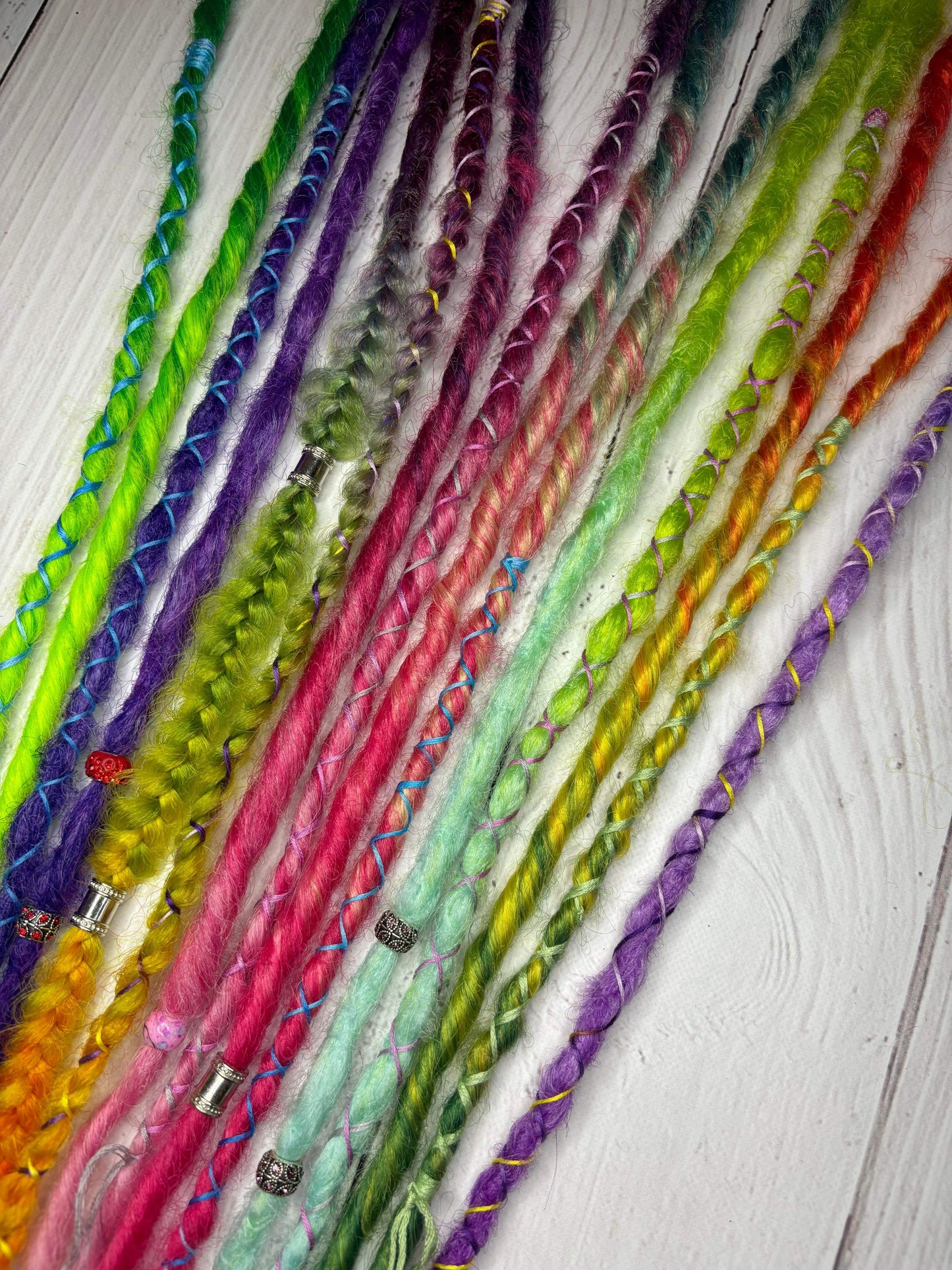 Set of 8, 49-54cm Bright Rainbow Synthetic Extensions