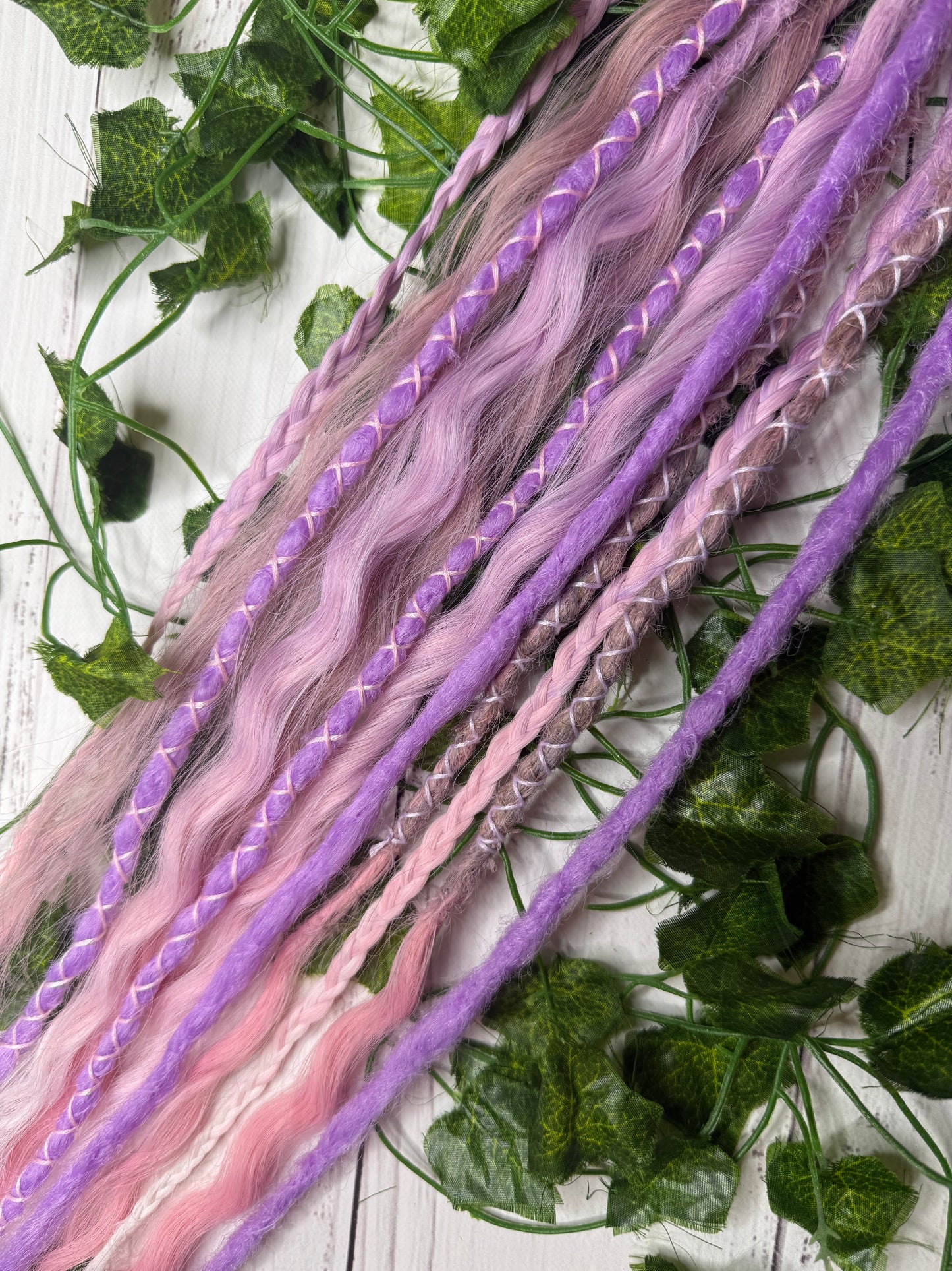 Set of 6, 54-65cm Soft Bloom Mixed Texture Synthetic Extensions