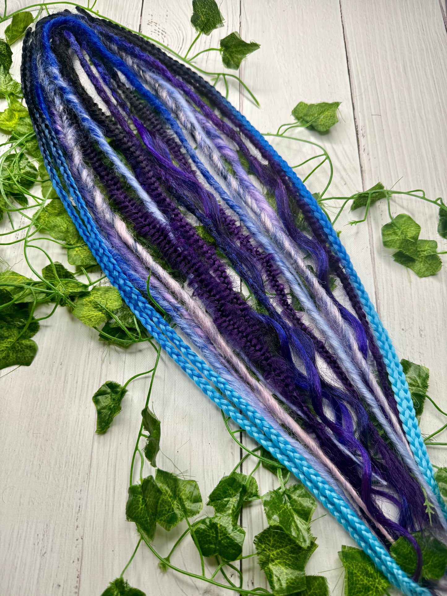 Set of 12, 52-68cm Galaxy Blend Mixed Texture Synthetic Extensions