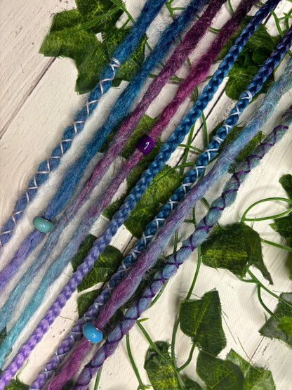 Set of 4, 57-64cm Purple Blue Blend Synthetic Extensions