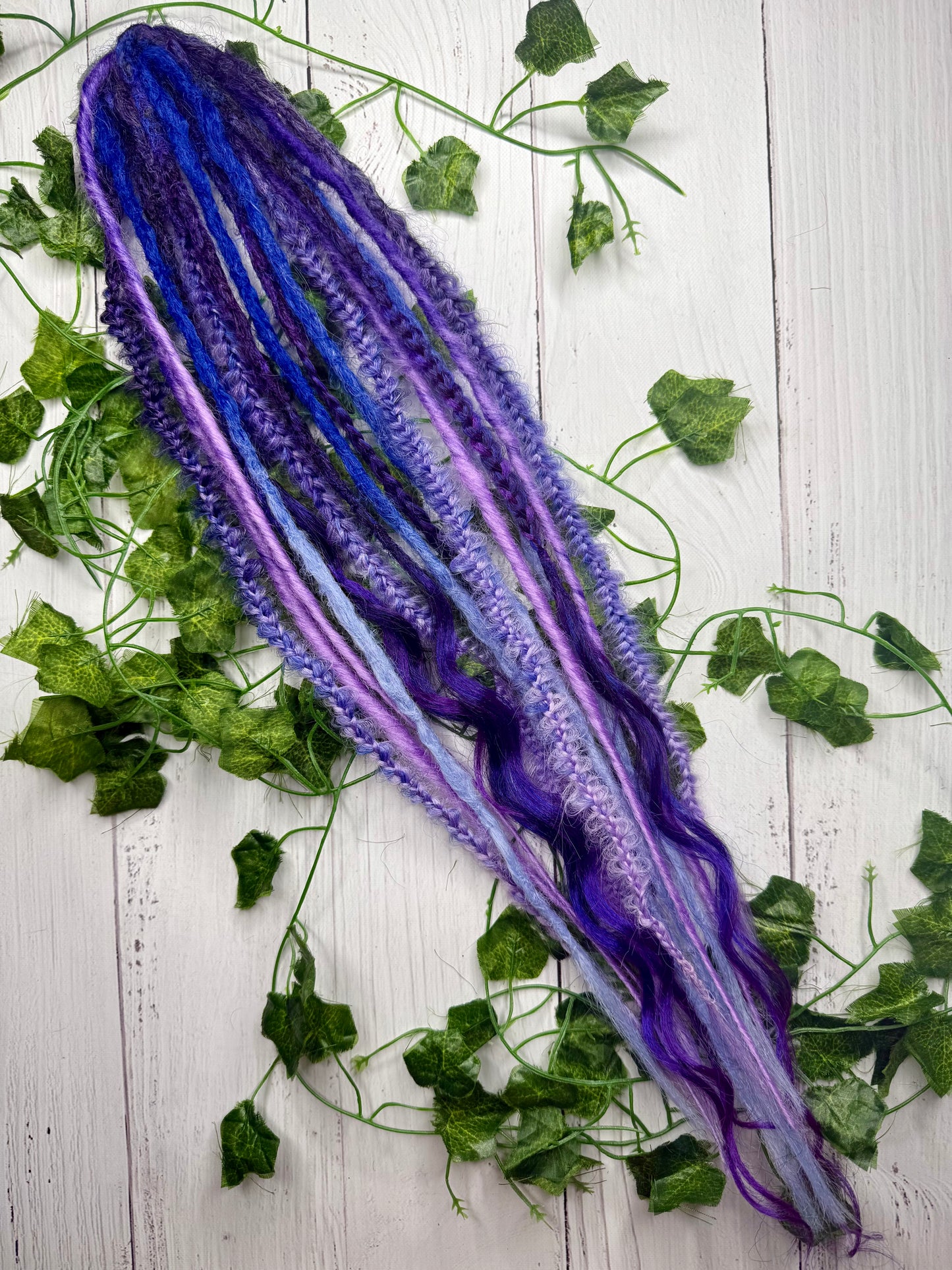 Set of 8, 58-68cm Lavender Field Blend Mixed Texture Synthetic Extensions