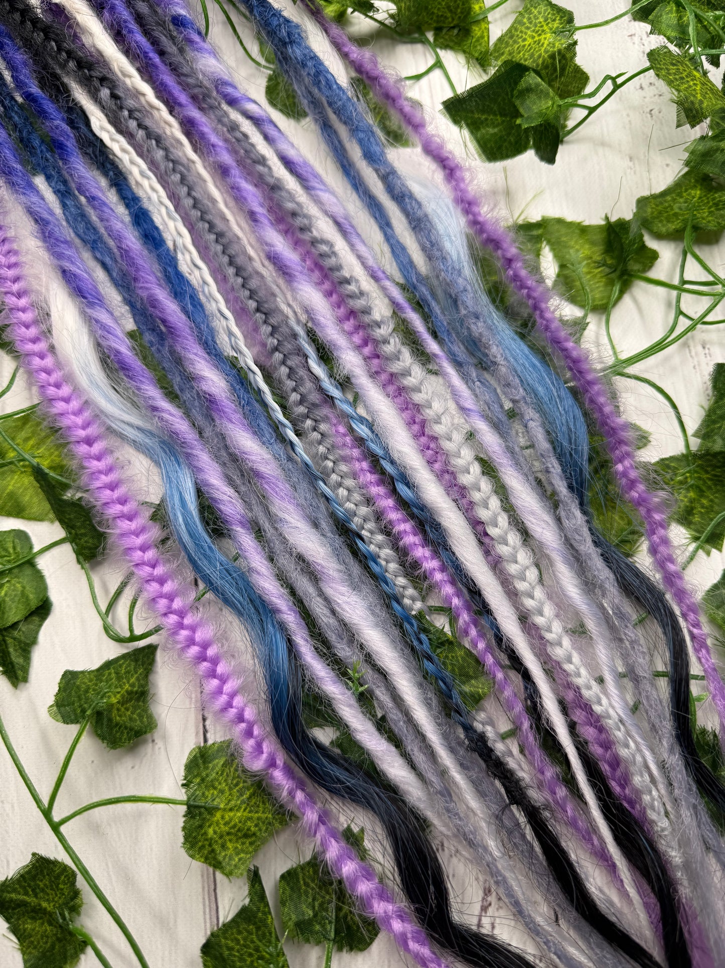 Set of 9, 55-63cm Violet Eclipse Blend Mixed Texture Synthetic Extensions