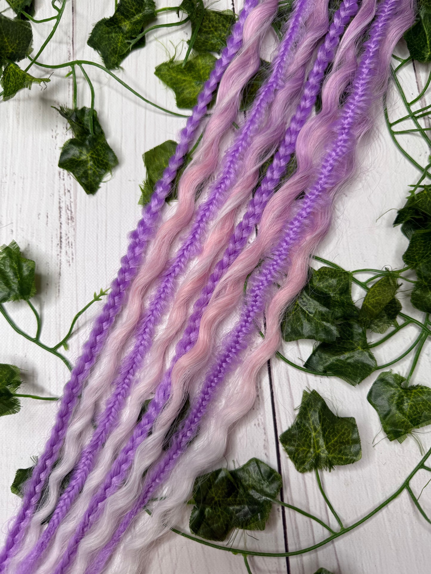 Set of 4, 52-59cm Lavender Blush Mixed Texture Synthetic Extensions