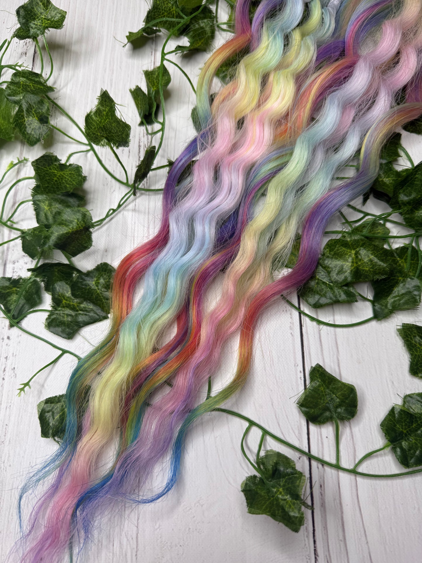 Set of 6, 50-53cm Canola Bloom CurlySynthetic Extensions