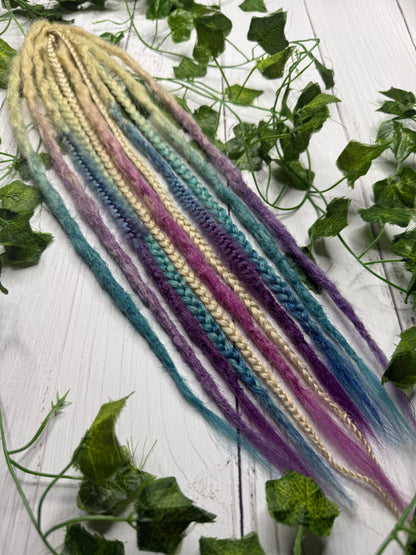 Set of 7, 50-54cm Blonde Blue and Purple Synthetic Extensions