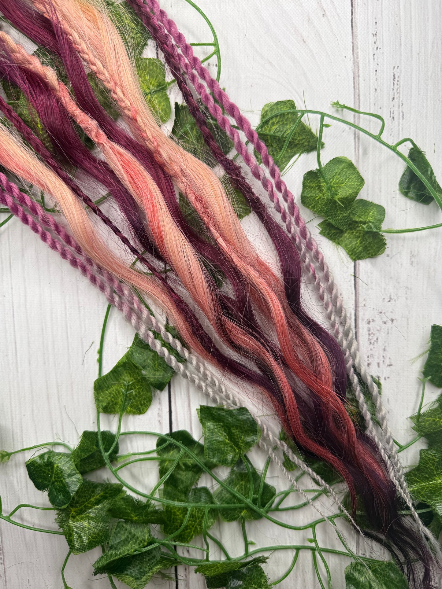 Set of 8, 64cm Sugar Plum Blend Mixed Texture Synthetic Extensions