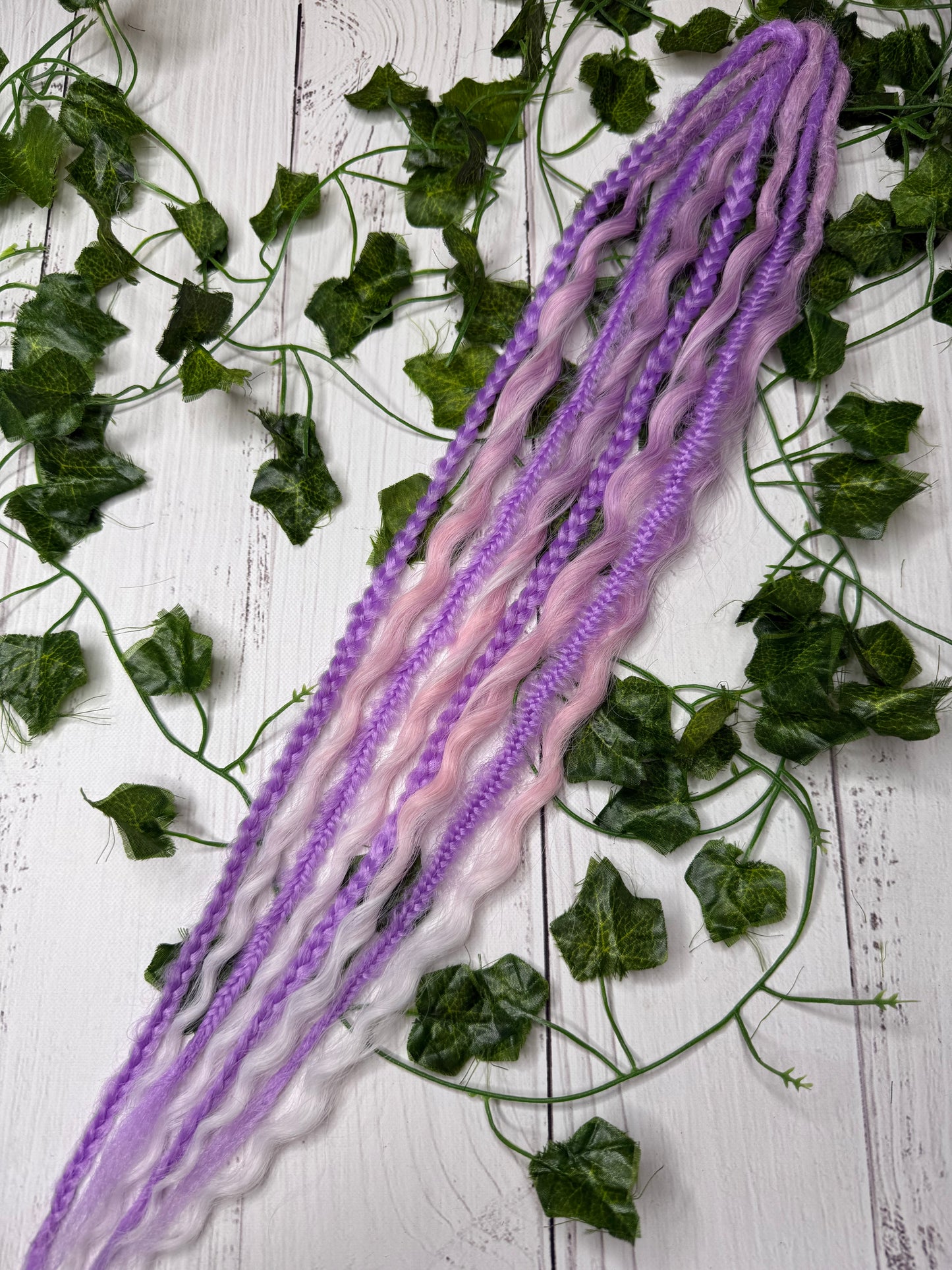 Set of 4, 52-59cm Lavender Blush Mixed Texture Synthetic Extensions