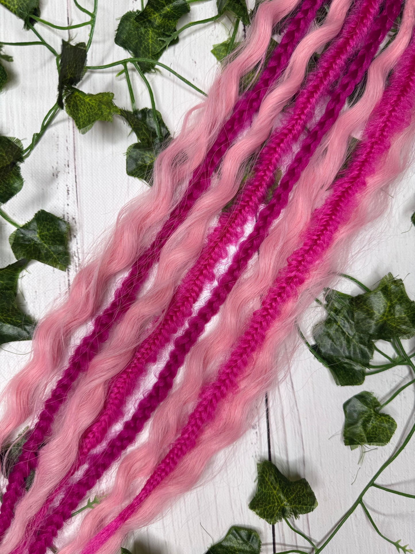 Set of 4, 51-58cm Blush & Bloom Mixed Texture Synthetic Extensions