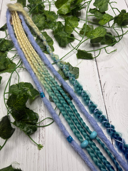 Set of 5, 55-61cmBlue Blend Synthetic Extensions (only available for online purchase)