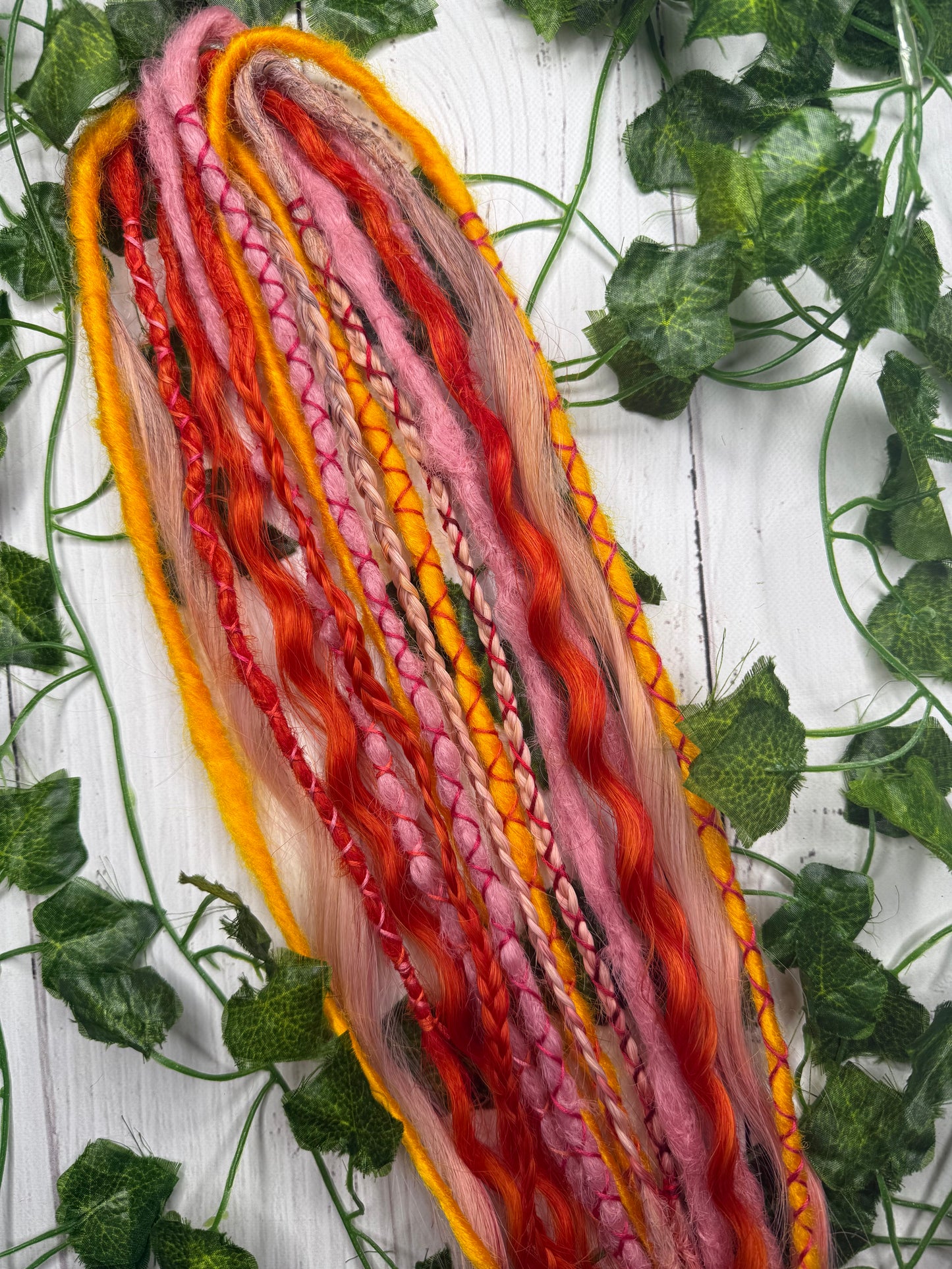 Set of 8, 52-61cm Summer Sunset Blend Mixed Texture Synthetic Extensions