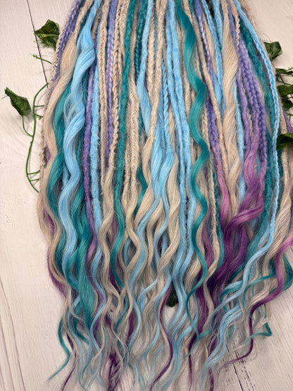 Set of 44, Mixed Textured Extensions