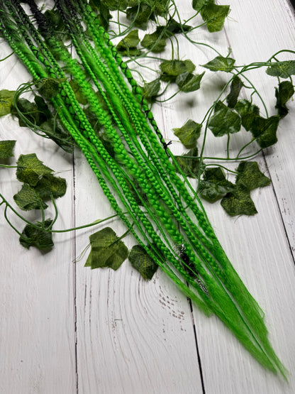 Set of 5, 59-61cm Black Light Green Blend Mixed Texture Synthetic Extensions