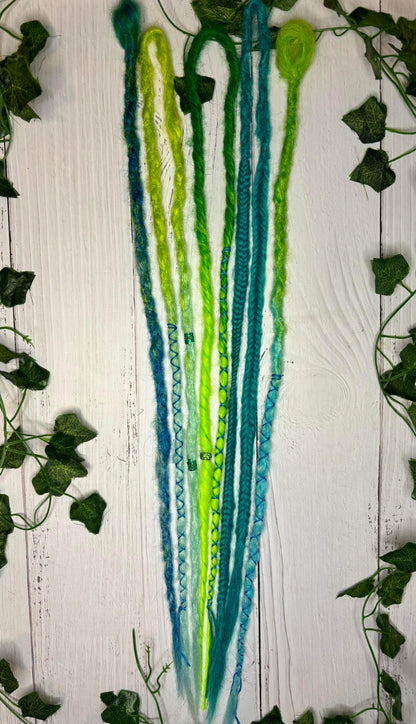 Haylee Order - PP Set of 5, 59cm Mixed Green Synthetic Extensions