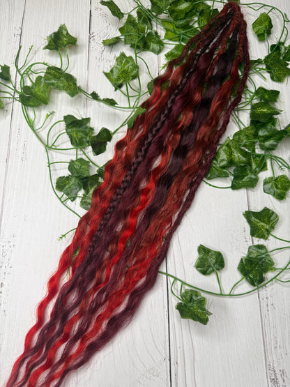 Set of 4, 61-66cm Crimson Spice Mixed Texture Synthetic Extensions