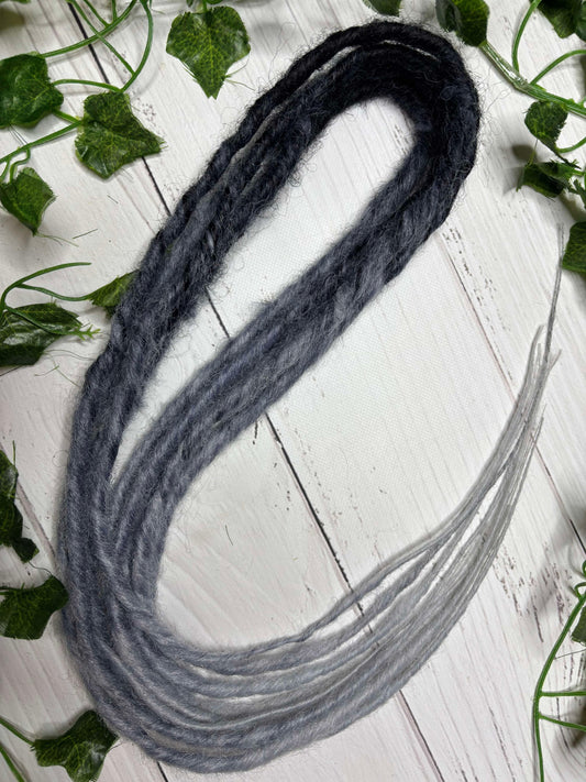 Set of 5, 55-59cm Black - Grey Twisted Synthetic Extensions