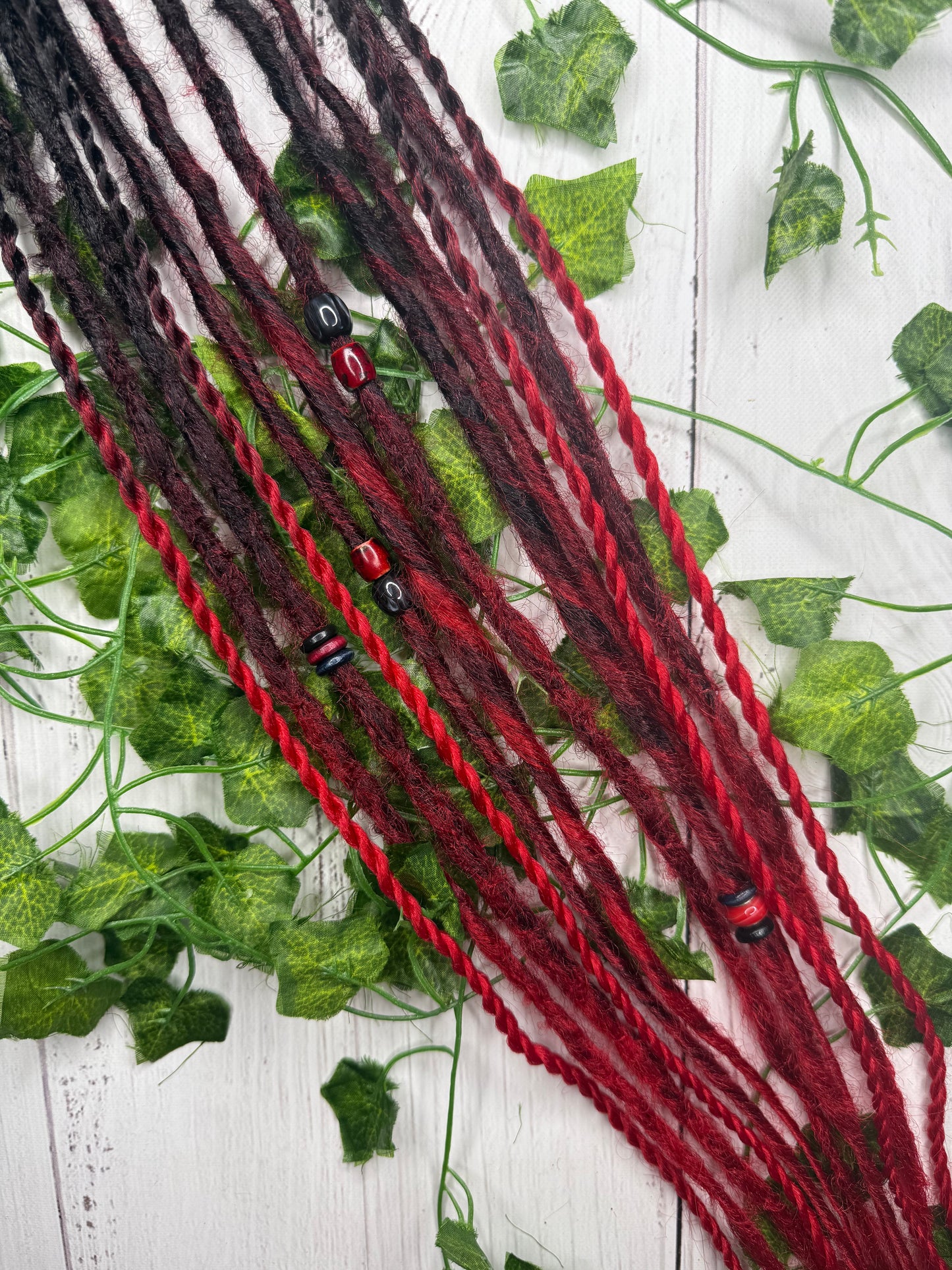 Set of 8, Red Back Spider Blend Mixed Texture Synthetic Extensions