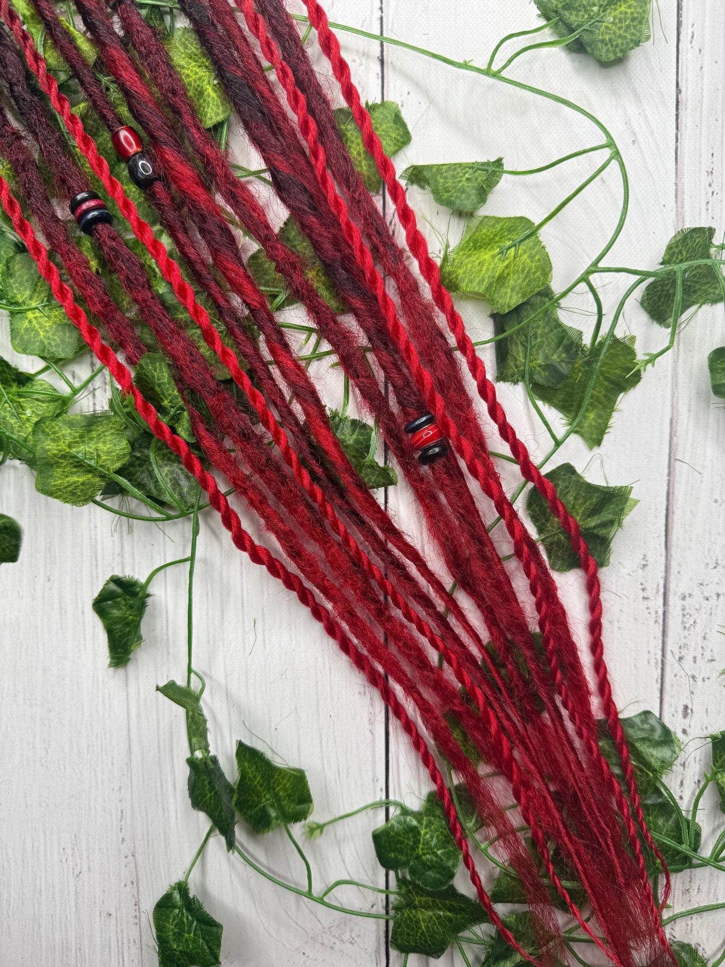 Set of 8, Red Back Spider Blend Mixed Texture Synthetic Extensions