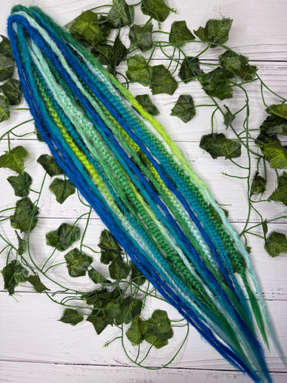 Set of 8, 56-66cm Aqua Forest Mixed Texture Synthetic Extensions