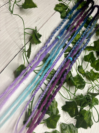 Set of 4, 57-64cm Purple Blue Blend Synthetic Extensions