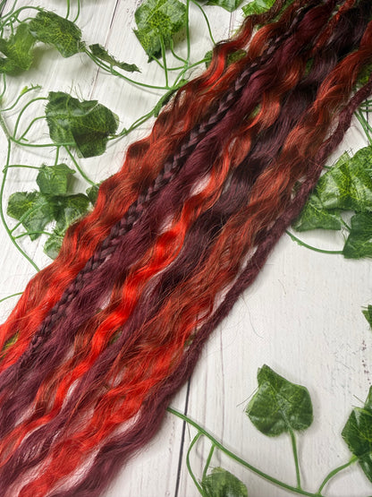 Set of 4, 61-66cm Crimson Spice Mixed Texture Synthetic Extensions