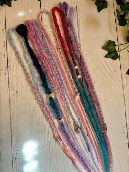 Set of 8 Fairy Coloured Synthetic Extensions