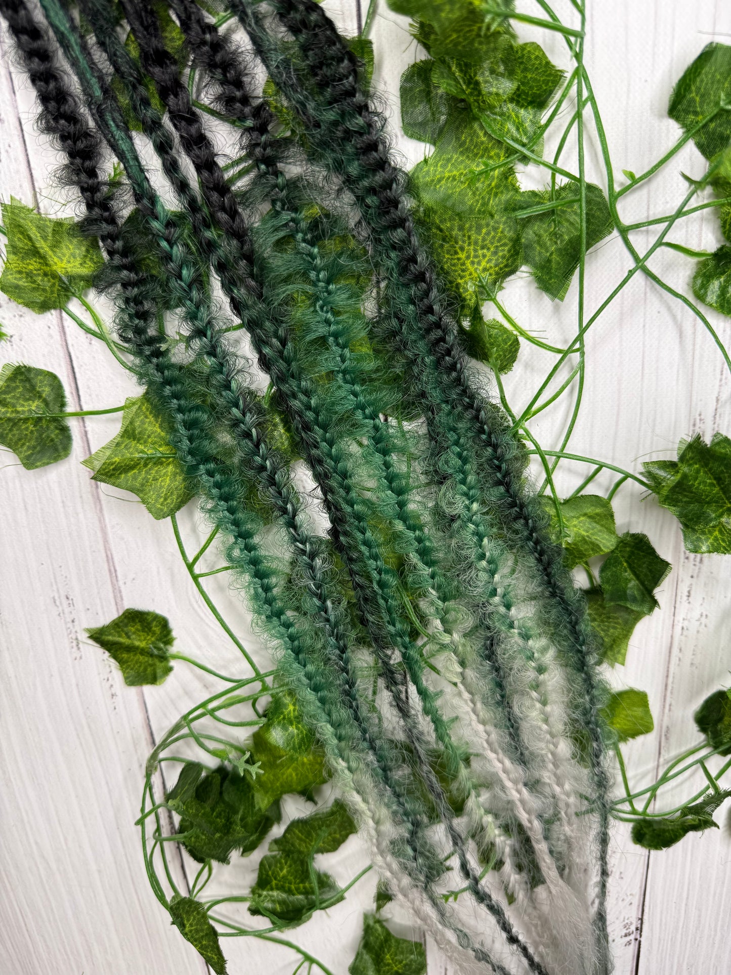 Set of 4, 50-58cm Obsidian Moss Blend Mixed Texture Synthetic Extensions