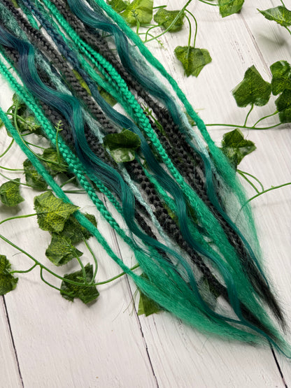 Set of 10, 55-63cm Forest Fusion Blend Mixed Texture Synthetic Extensions