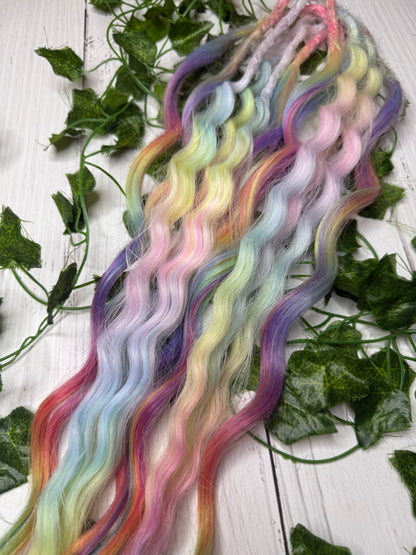 Set of 6, 50-53cm Canola Bloom CurlySynthetic Extensions