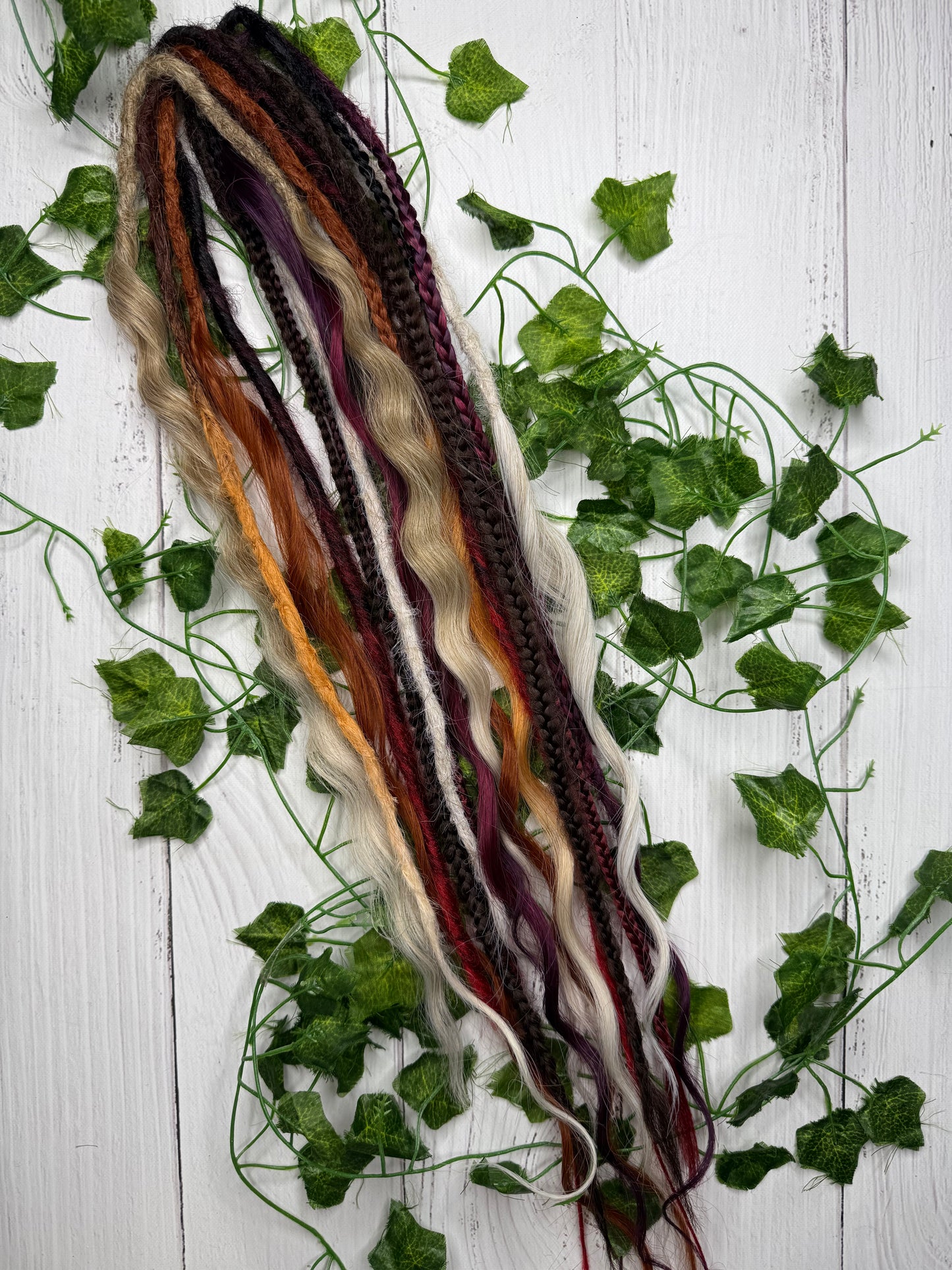 Set of 8, 51-69cm Amber Plum Blend Mixed Texture Synthetic Extensions