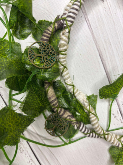 Light Earthy Tree (only available for online purchase)