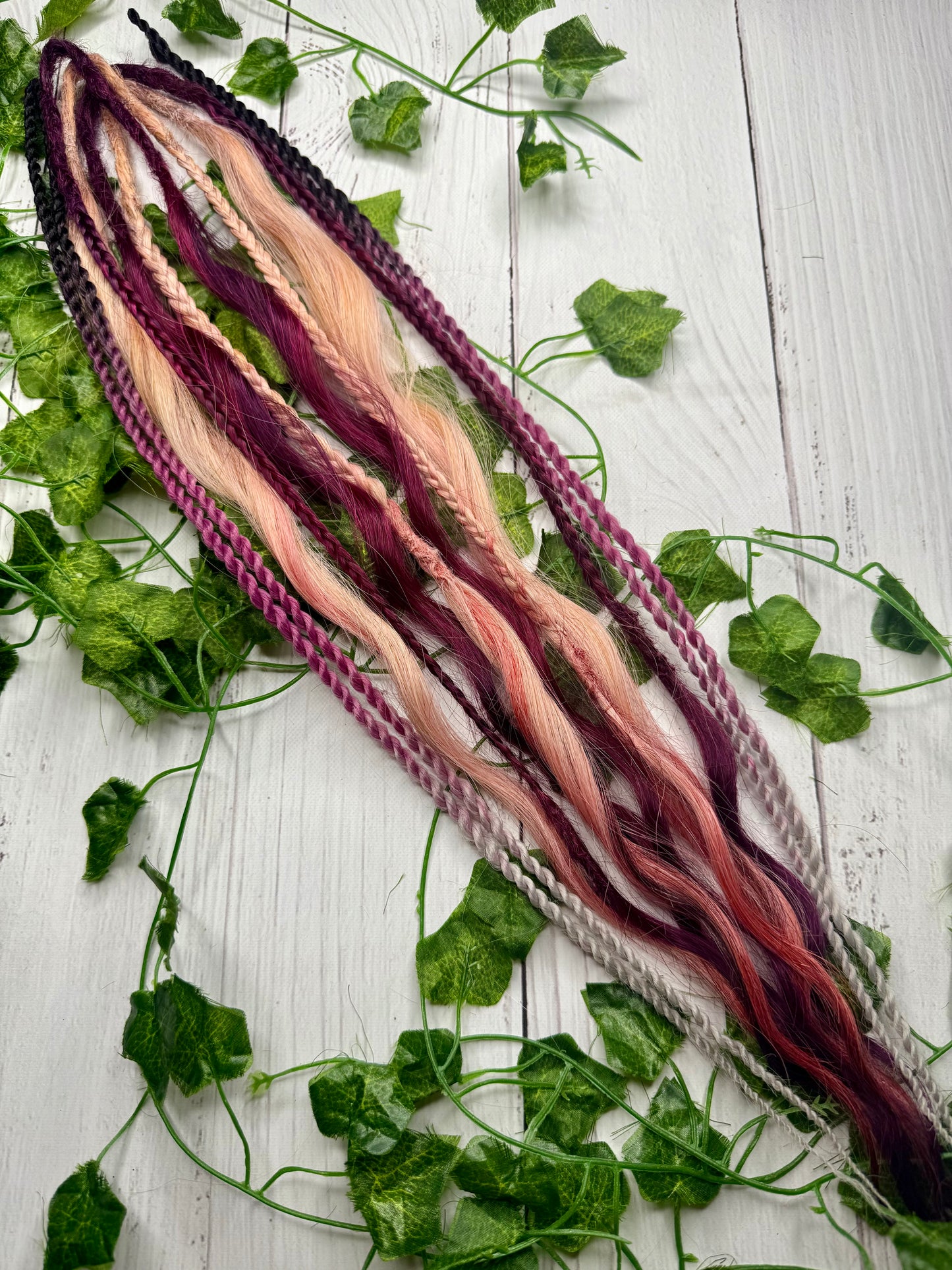 Set of 8, 64cm Sugar Plum Blend Mixed Texture Synthetic Extensions