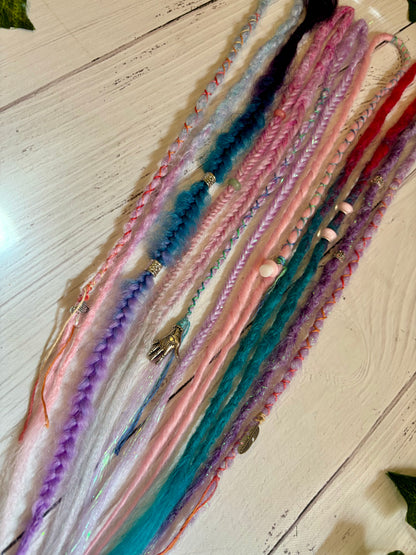 Set of 8 Fairy Coloured Synthetic Extensions