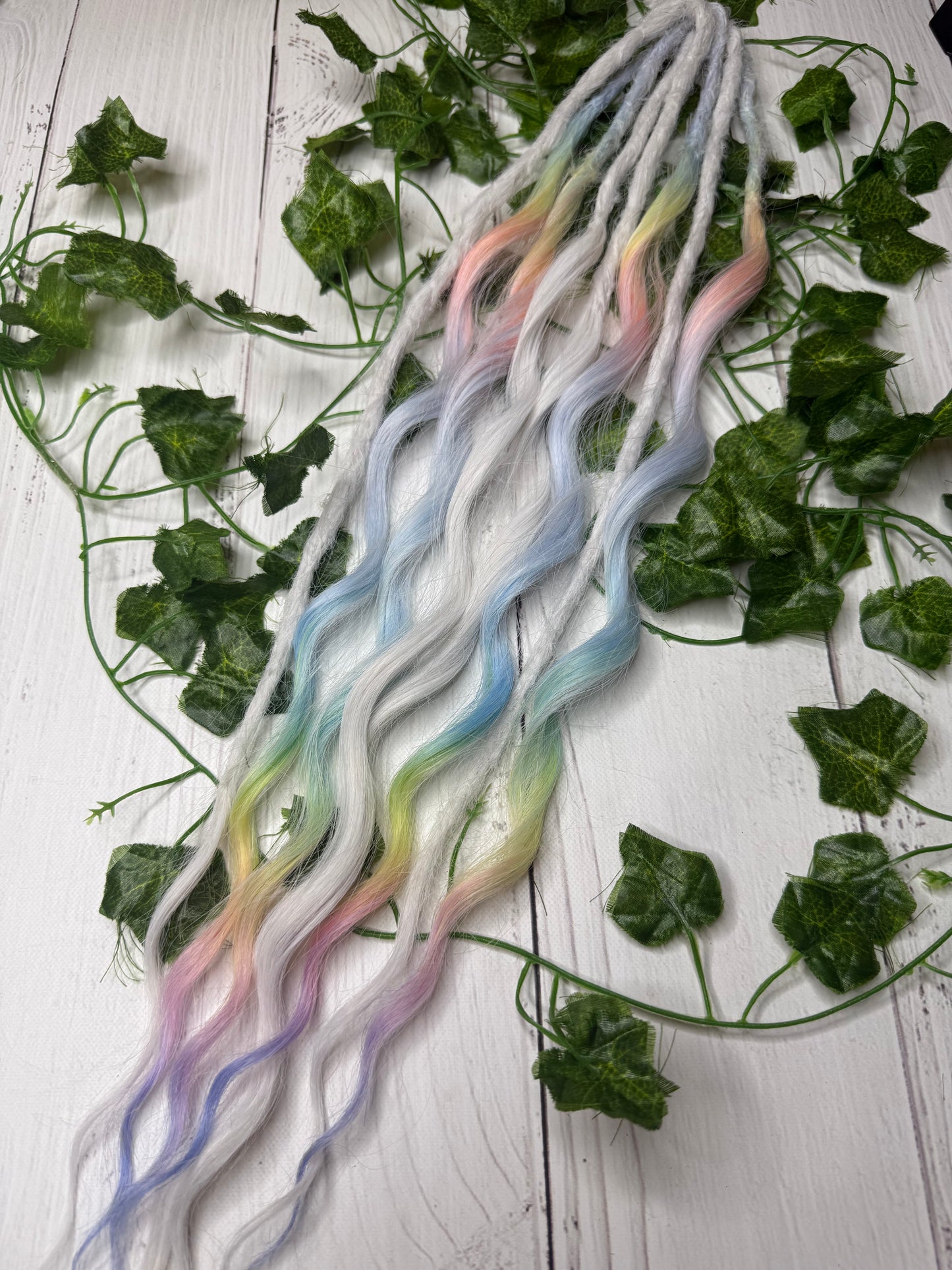 Set of 4, 53-60cm Pastel Whisper Mixed Texture Synthetic Extensions