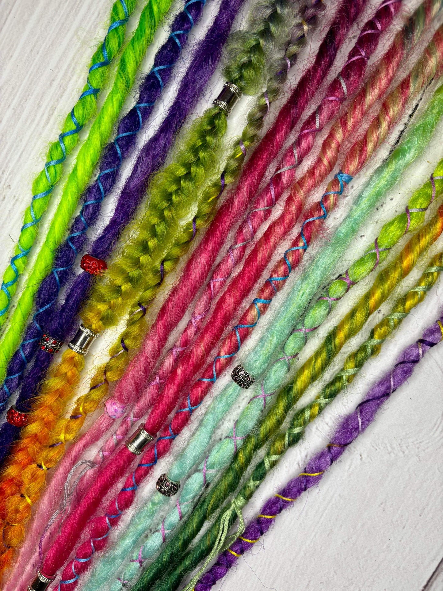 Set of 8, 49-54cm Bright Rainbow Synthetic Extensions