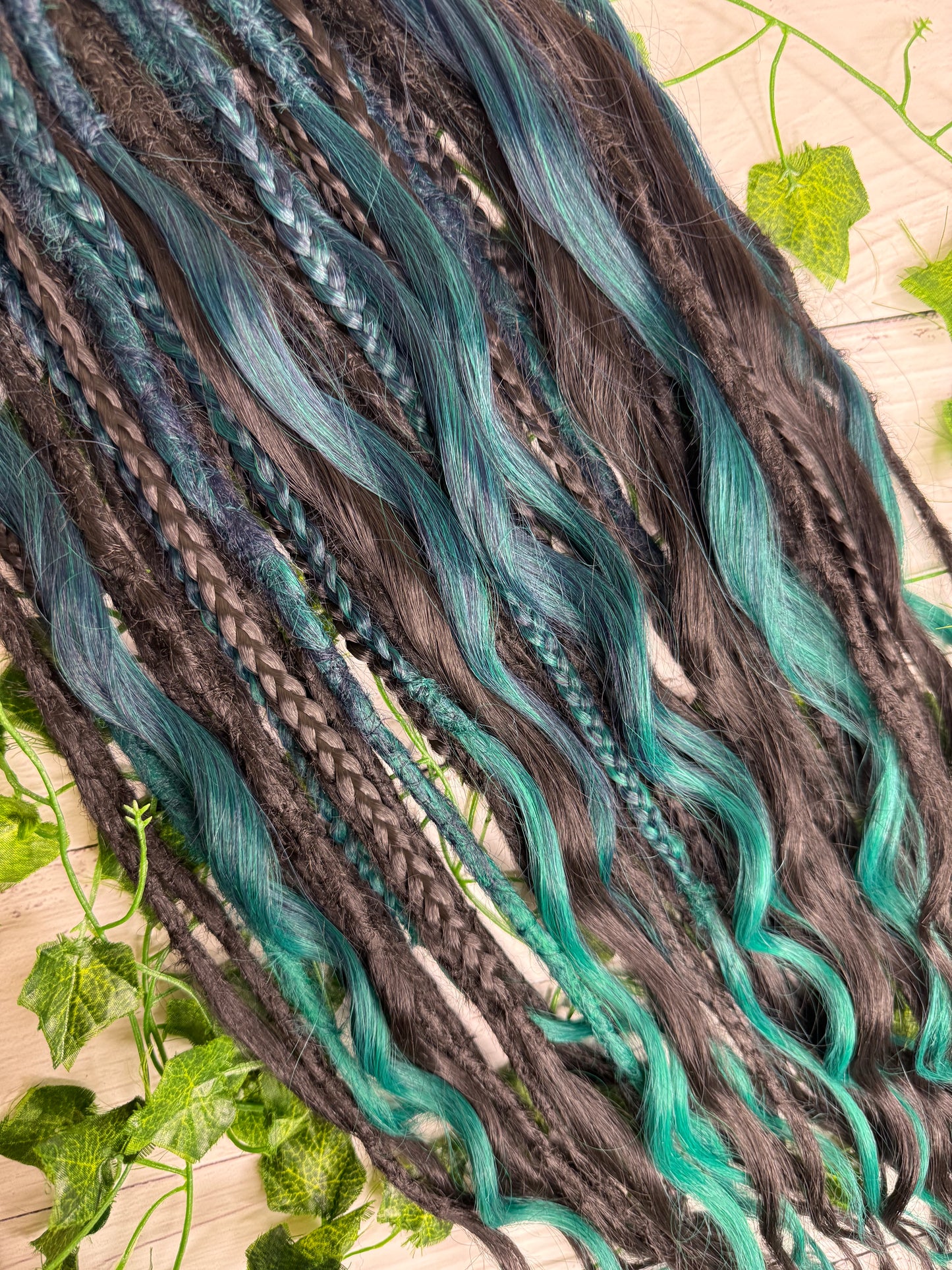 Set of 25, Black and Emerald Mixed Textured Extensions