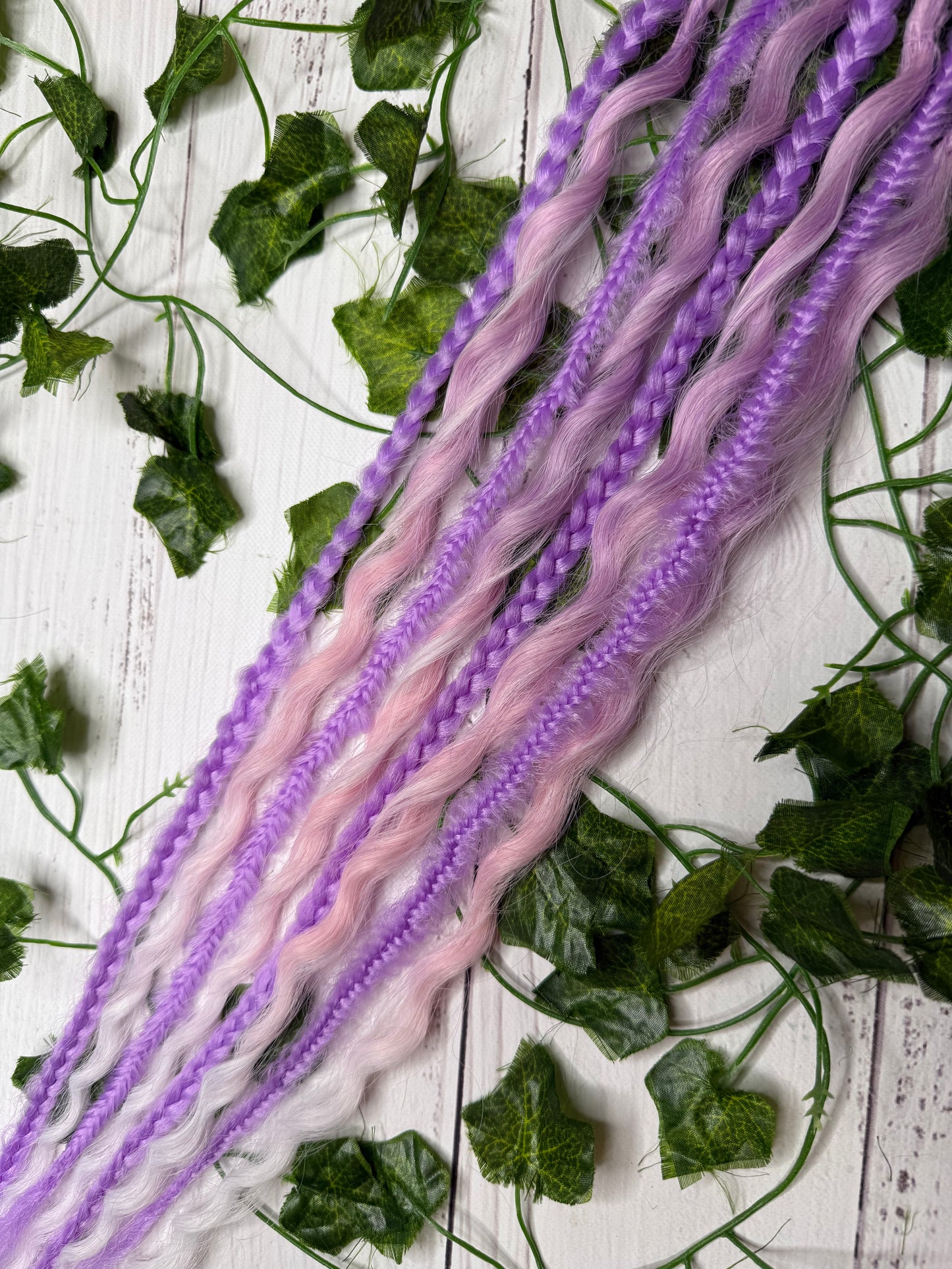 Set of 4, 52-59cm Lavender Blush Mixed Texture Synthetic Extensions