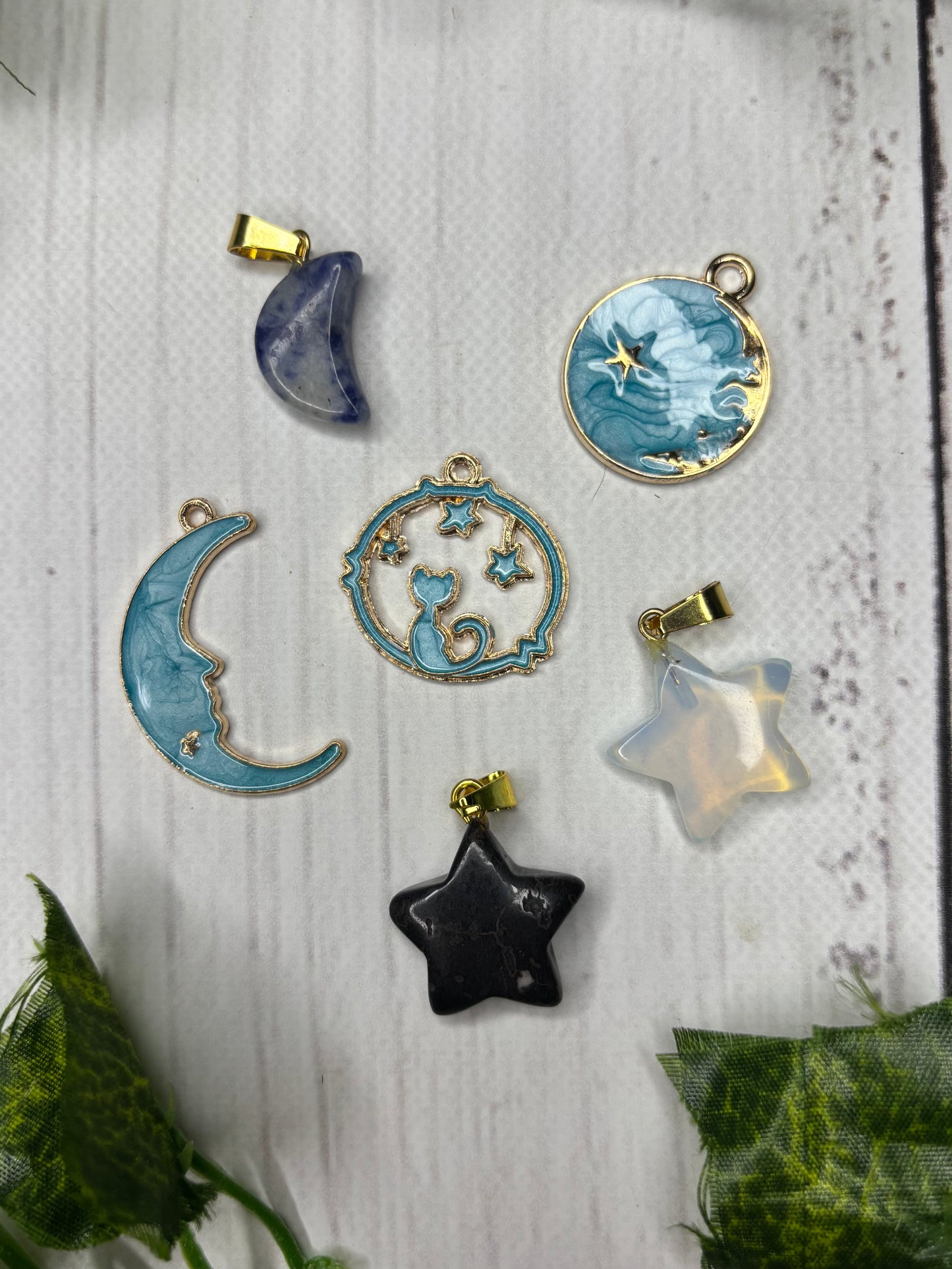 Crystal Eclipse Mixed Charm Set