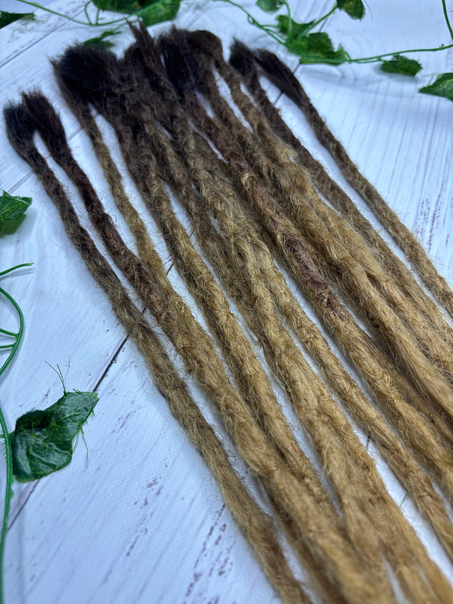 Set of 18 dark brown to caramel brown ombre synthetic extensions (only available for online purchase)
