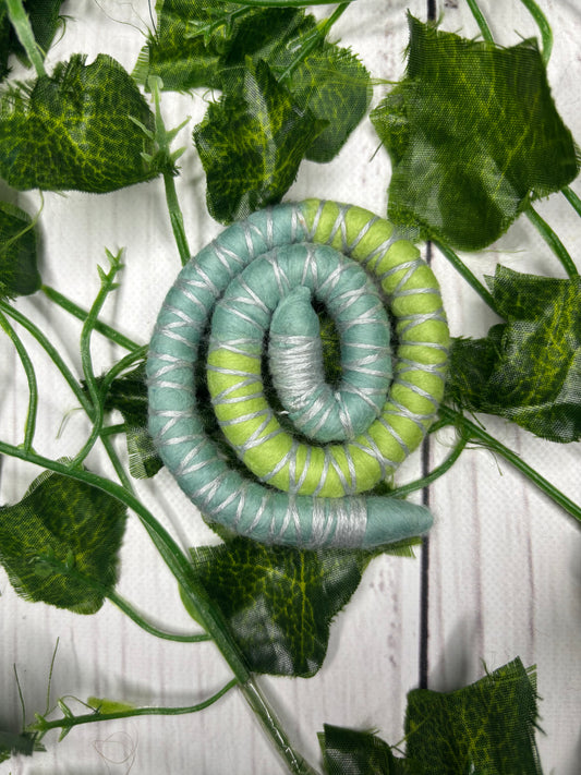 Small 30-35cm Mint Sky (only available for online purchase)