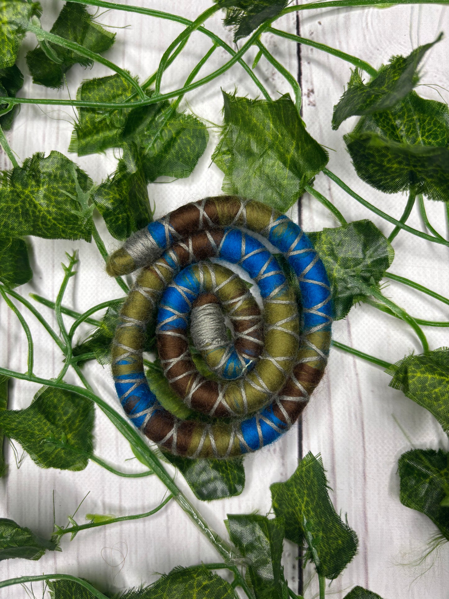 Medium 40-45cm Forest Tide (only available for online purchase)